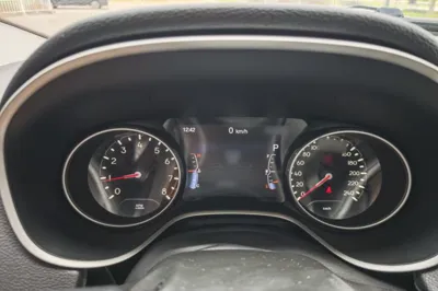 Jeep Compass 2017, 107200 км, за 6396 USD - фото 22