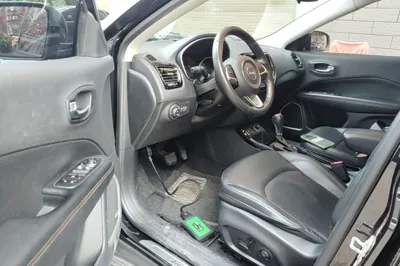 Jeep Compass 2017, 107200 км, за 6396 USD - фото 26