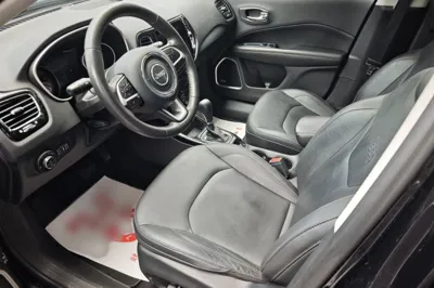 Jeep Compass 2017, 107200 км, за 6396 USD - фото 31