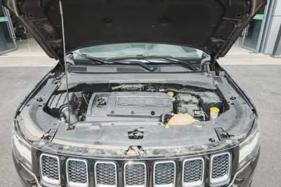 Jeep Compass 2017, 107200 км, за 6396 USD - фото 37
