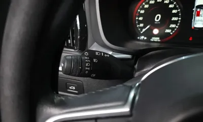Volvo XC60 2018, 103406 км, за 16482.09 USD - фото 29