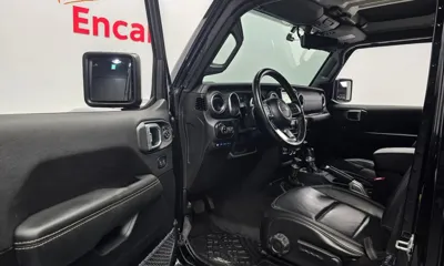 Jeep Wrangler 2021, 97538 км, за 29680.08 USD - фото 10