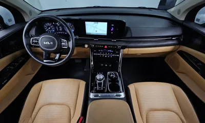 Kia Canival 2023, 35460 км, за 18708.15 USD - фото 7