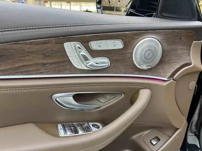 Mercedes-Benz E-Class 2023, 64700 км, за 40154.85 USD - фото 6