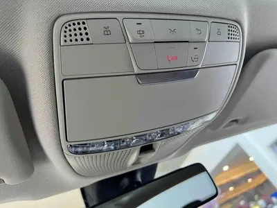 Mercedes-Benz E-Class 2023, 64700 км, за 40154.85 USD - фото 12