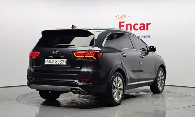 Kia Sorento 2018, 80640 км, за 11579.51 USD