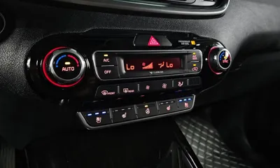 Kia Sorento 2018, 80640 км, за 11571.21 USD - фото 28
