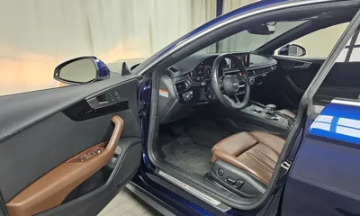 Audi A5 2019, 51996 км, за 15747.67 USD - фото 10