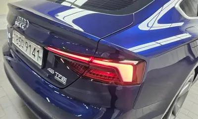 Audi A5 2019, 51996 км, за 15747.67 USD - фото 23
