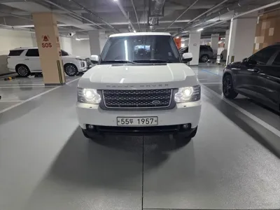 Land Rover Range Rover · 2010 год
