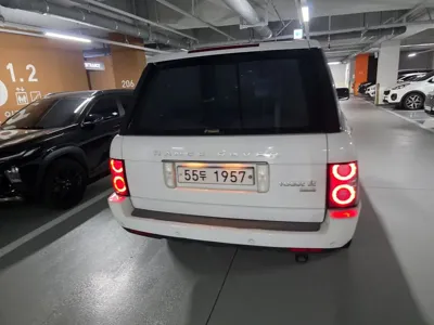 Land Rover Range Rover 2010, 180999 км, за 8403.91 USD