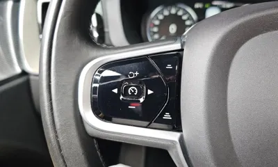 Volvo XC60 2018, 98607 км, за 17915.32 USD - фото 27