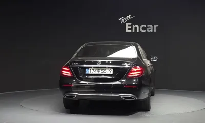 Mercedes-Benz E-Class 2020, 110651 км, за 18708.15 USD