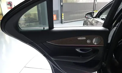 Mercedes-Benz E-Class 2020, 110651 км, за 18708.15 USD - фото 25