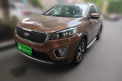 Kia Sorento · 2015 год