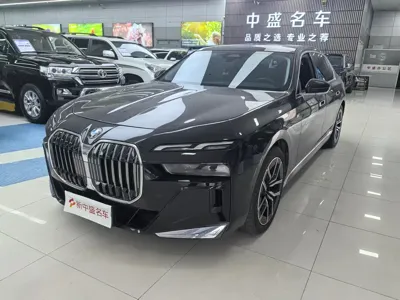 BMW 7 Series · 2024 год