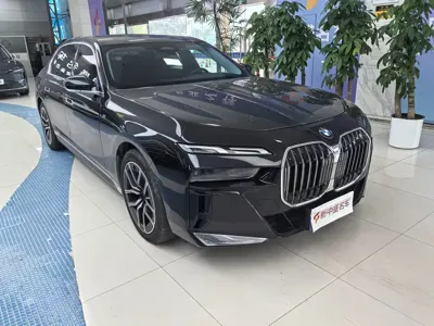BMW 7 Series 2024, 16400 км, за 73394.69 USD