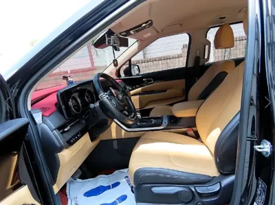 Kia Canival 2021, 169087 км, за 11618.75 USD