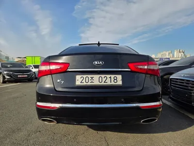 Kia K7 2013, 191161 км, за 3425.15 USD