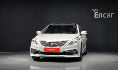 Hyundai Grandeur 2015, 140748 км, за 4294.68 USD