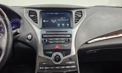 Hyundai Grandeur 2015, 140748 км, за 4294.68 USD - фото 14