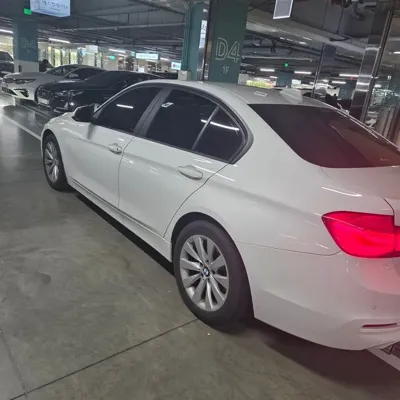 BMW 3-Series 2016, 113000 км, за 7947.89 USD