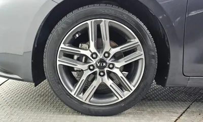 Kia K3 2019, 125639 км, за 6940.78 USD