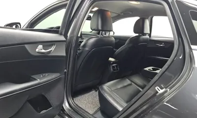 Kia K3 2019, 125639 км, за 6940.78 USD - фото 11