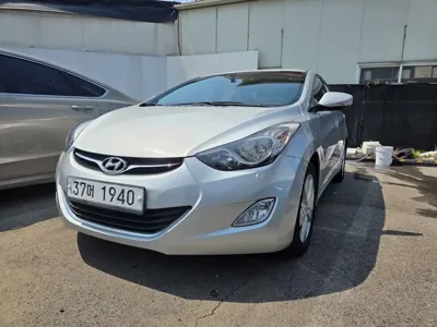 Hyundai Avante 2012, 169968 км, за 2297.49 USD