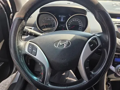 Hyundai Avante 2012, 169968 км, за 2279.09 USD - фото 10