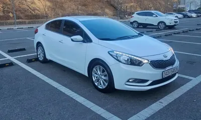 Kia K3 · 2015 год