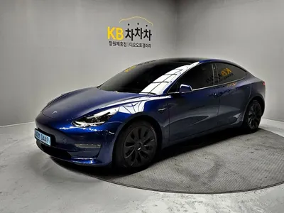Tesla Model 3 2021, 36716 км, за 25449.52 USD