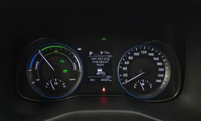 Hyundai Kona 2020, 84007 км, за 11719.88 USD - фото 8