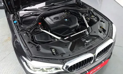 BMW 5-Series 2019, 82164 км, за 19869.72 USD - фото 6