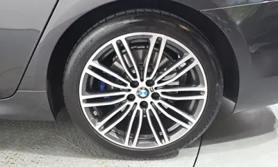 BMW 5-Series 2019, 82164 км, за 19869.72 USD - фото 21