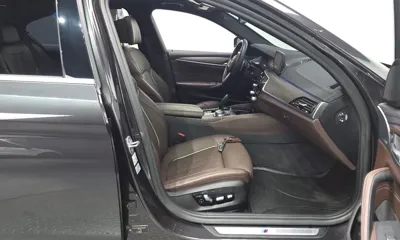 BMW 5-Series 2019, 82164 км, за 19869.72 USD - фото 26