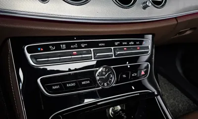 Mercedes-Benz E-Class 2018, 85082 км, за 13062.89 USD - фото 28