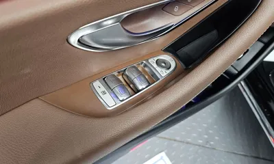 Mercedes-Benz E-Class 2018, 85082 км, за 13062.89 USD - фото 30