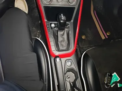 Volkswagen Polo 2021, 51500 км, за 7548.41 USD - фото 14