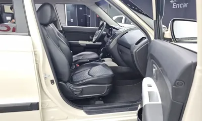 Kia Soul 2012, 70920 км, за 3275.57 USD - фото 26