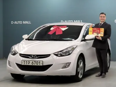 Hyundai Avante · 2012 год