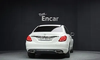 Mercedes-Benz C-Class 2018, 23137 км, за 14527.69 USD