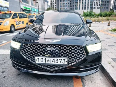 Genesis G90 · 2020 год