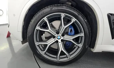BMW X5 2025, 18329 км, за 76221.54 USD