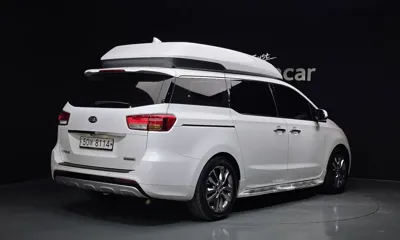Kia Canival 2018, 175329 км, за 8465.19 USD