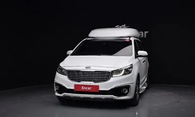 Kia Canival 2018, 175329 км, за 8465.19 USD
