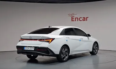 Hyundai Avante 2026, 1477 км, за 16872.97 USD