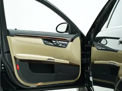 Mercedes-Benz S-Class 2008, 55000 км, за 29399.08 USD
