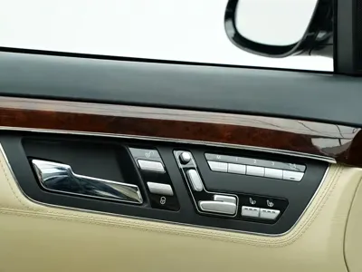 Mercedes-Benz S-Class 2008, 55000 км, за 29399.08 USD - фото 10