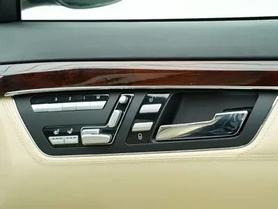 Mercedes-Benz S-Class 2008, 55000 км, за 29399.08 USD - фото 23